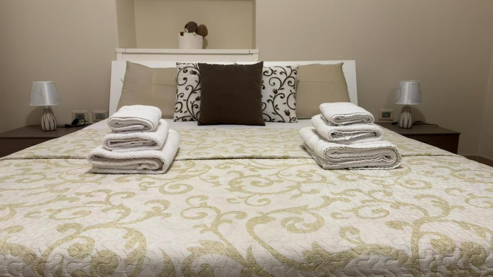 Appartamento Fontanella Deluxe Бриндизи Экстерьер фото
